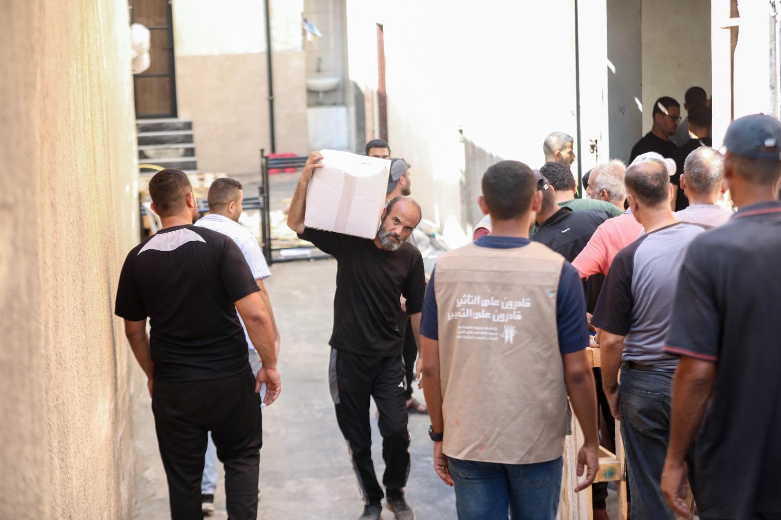 توزيع 3,000 طرد غذائي في غزة Distribution of 3,000 Food Parcels in Gaza